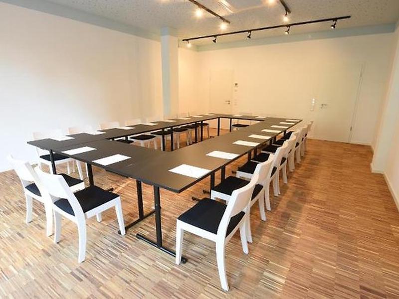 11A364B81A864BA1EF31AF32454F8E46