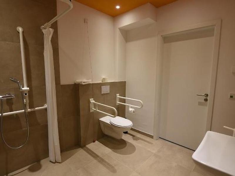 F0BAFB75A47438C48B8AA7DF38FB829F