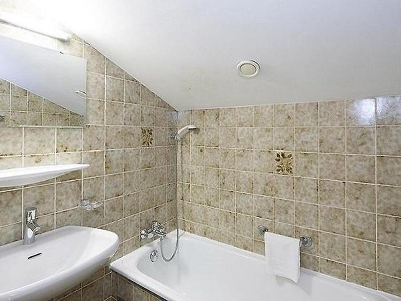 5836EABA397DAAF9392B8D3989C15CE8