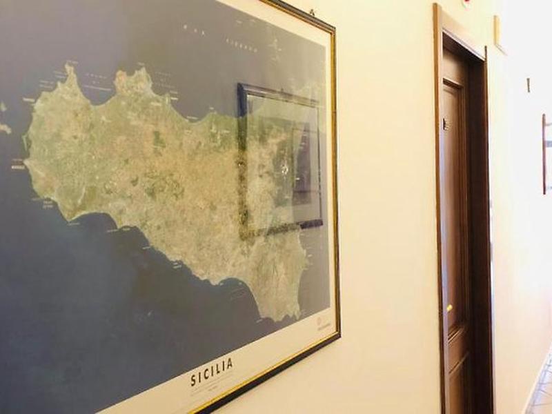 4D4D85DDBC26AA94CB4924EB242B6240