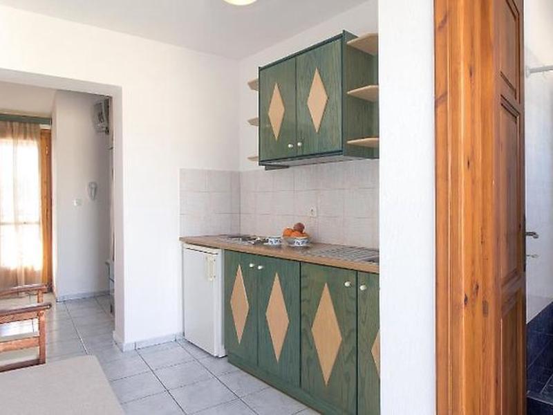 937363B4FE6D69F81A95F0DAAB64F149