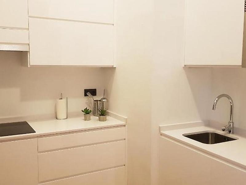 4BDF53F5DE113125F367F70DAF9E83DF