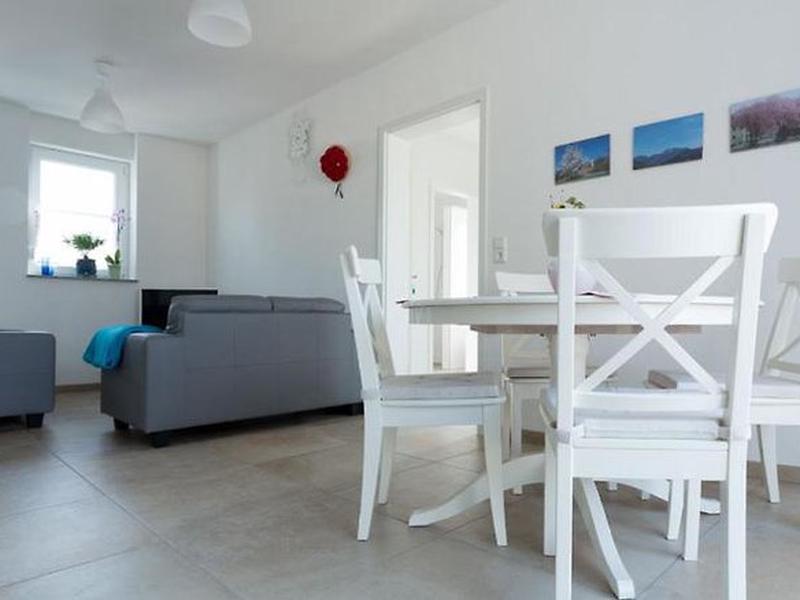 E7F09F811F16B15AAC52C8BDEC368704