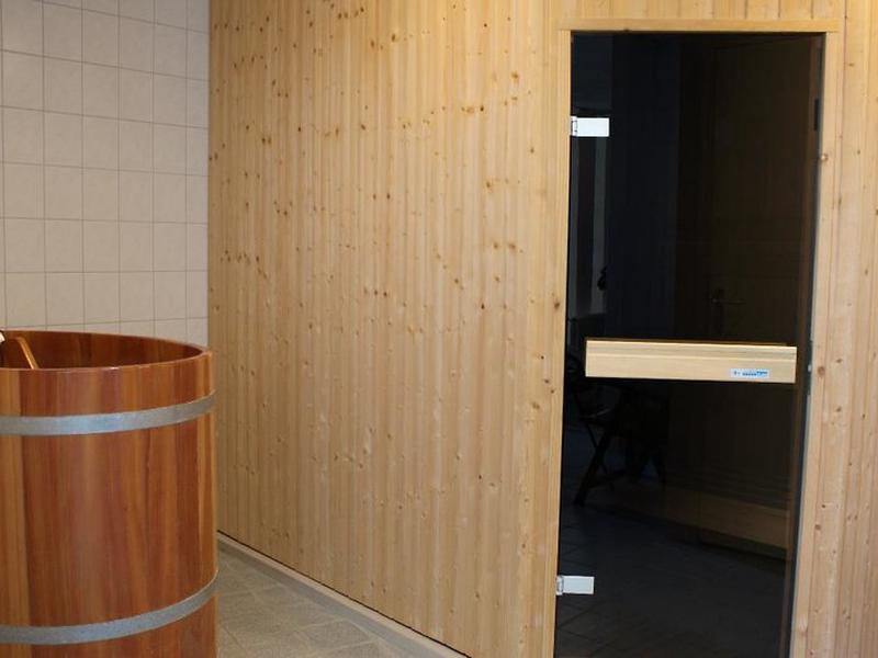 4596114CA123B5528F3E238DD9DF32DA