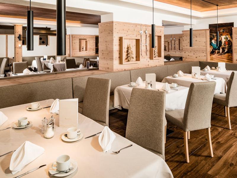 7C6AE034883246B82F932E4C1C79D2A8