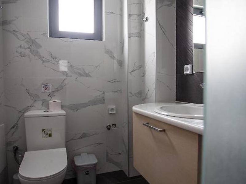 296A81DF57B77307A1094CC8CBE35CCB