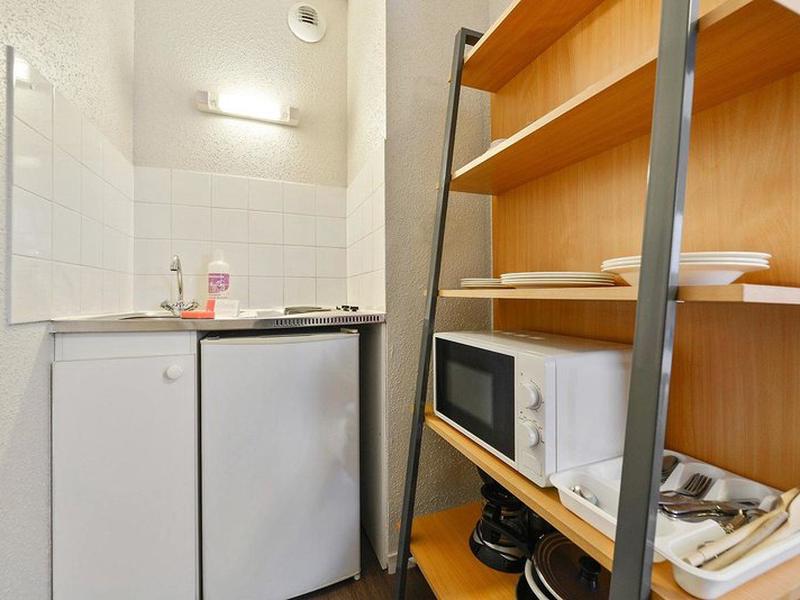 482FD171A43B2B6891A90D3E0FDEBFC8