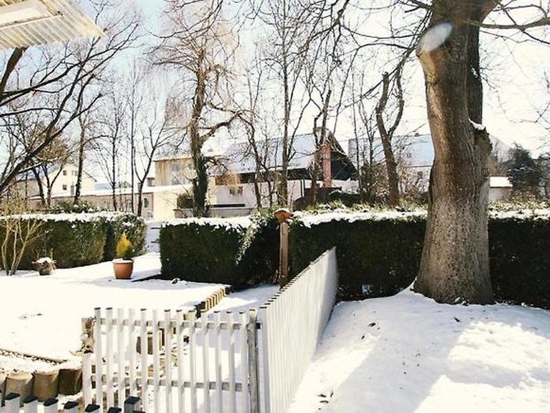 B7374C65C7E284E457A40D06ADC7EAFC