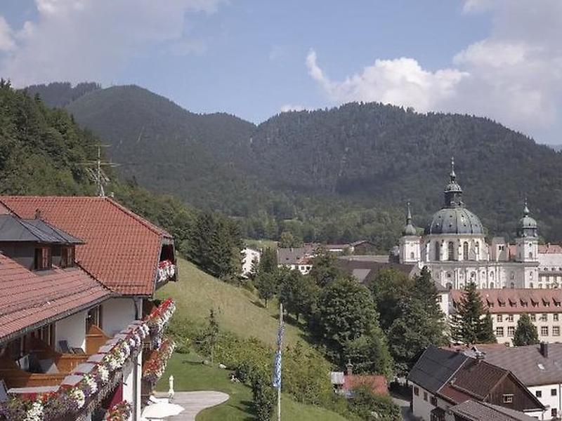 1AC1FD309FFD678FA02CF58DBA3169D3