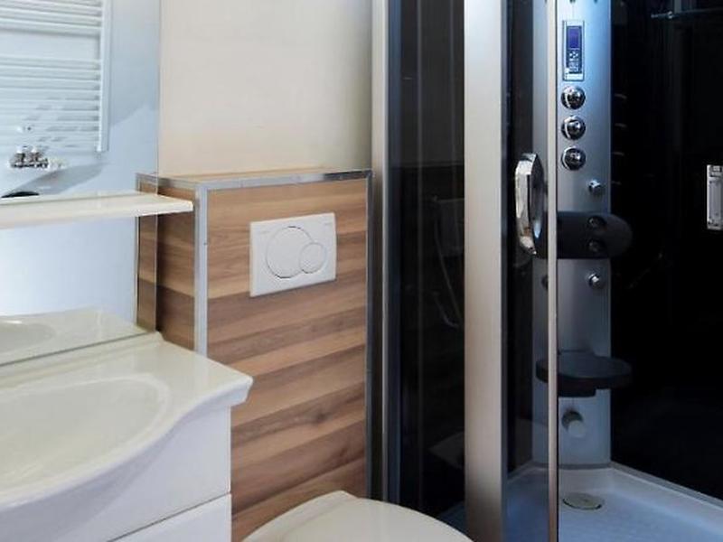 79E849B4545C4788BDE5666695F3AAAD