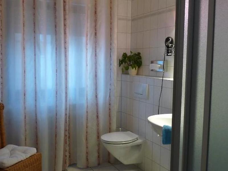 5BA8BF9A5E2F34330722D0A608B40D24