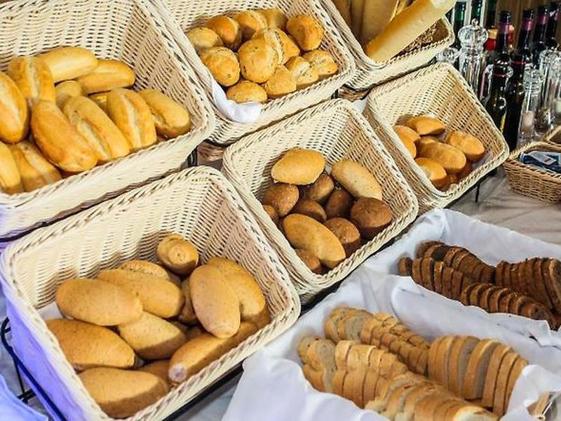 49C24F6E1305C27EBEBECA4DE07669A5