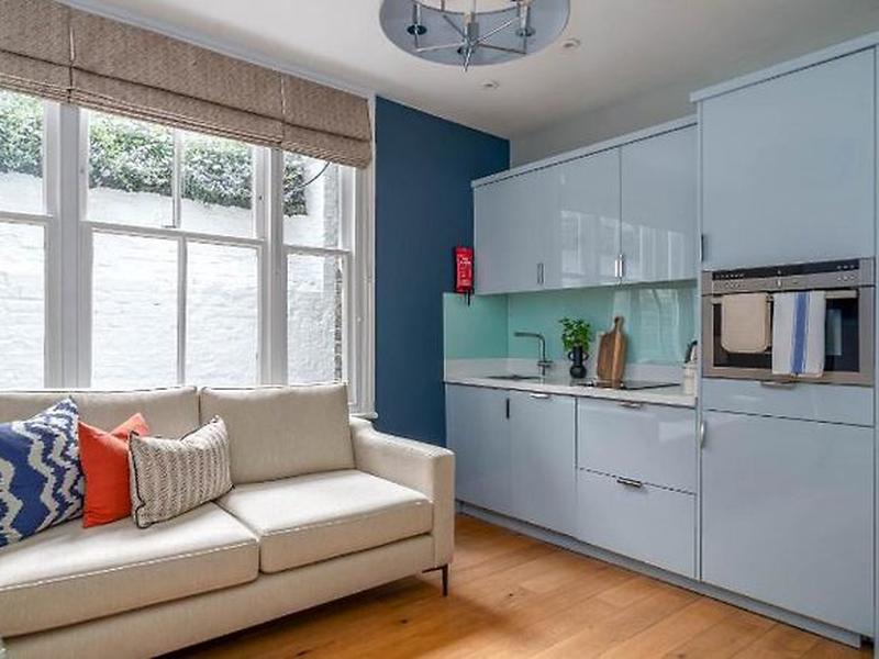 48452171EEE4EFFFF710617D3F75AA2D