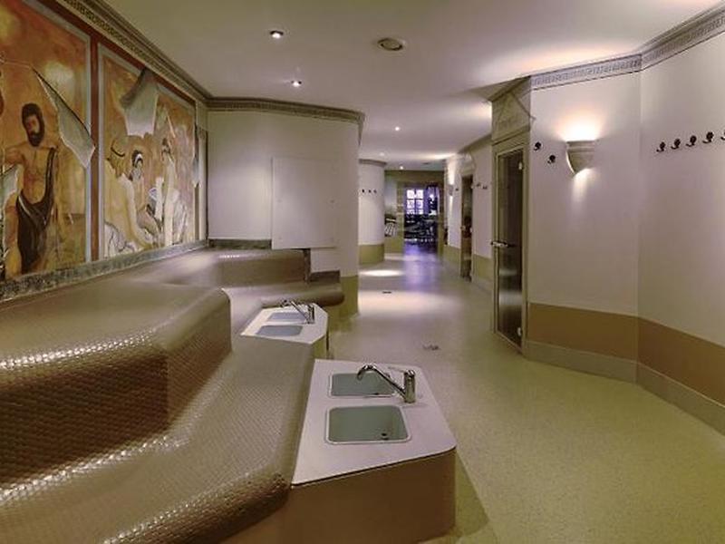 F52AC13F2A1E0C94AE8CEF6478A1C8EF