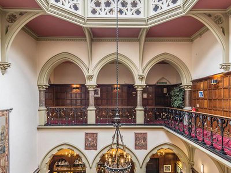 40FAEC674F4BED8B60ECD655E5F6E535