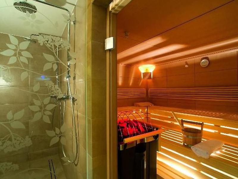 A46F3484569076F84C4B1AA29B0E24C1