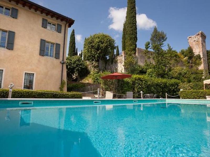 60FB4BA55B67283E31C51EFE8826B0FB