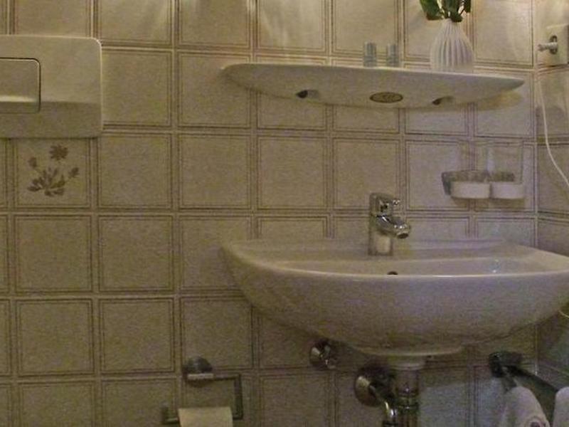 AA269A2B6DA4CB574A4ECF8C22055918