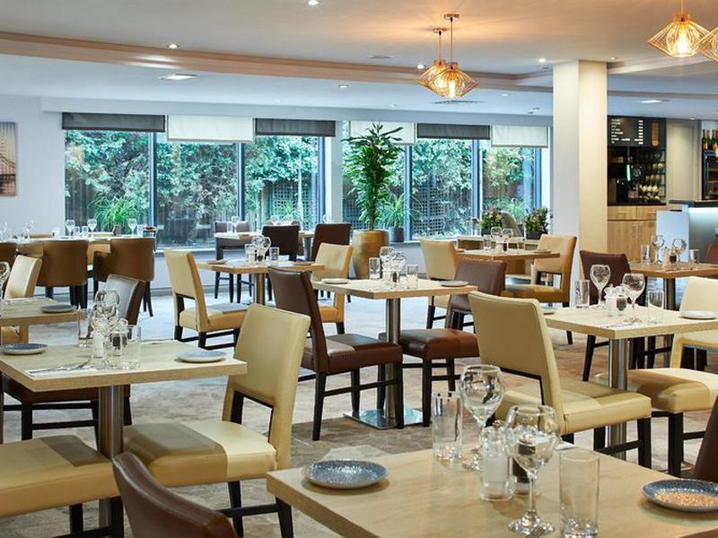 F6F022F2859411AEBAF7D2160997777F