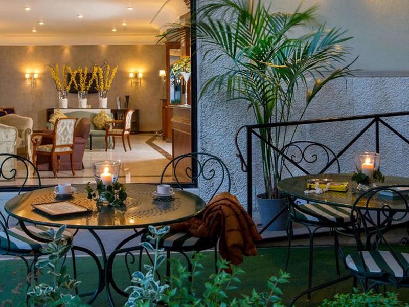 27581761A9D11FCBB677B70847BBB692