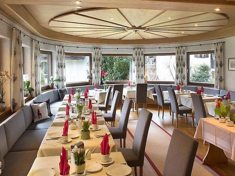 EBA656A9B3BF52100B6E3F9911E8DC15