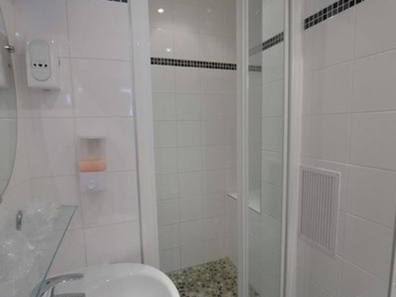 67DE3A73EBE60001DF6FBA55F6F2F049