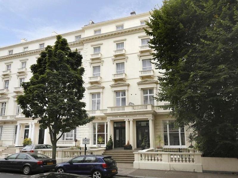 329266BDAA180616366D339910DEBC0E