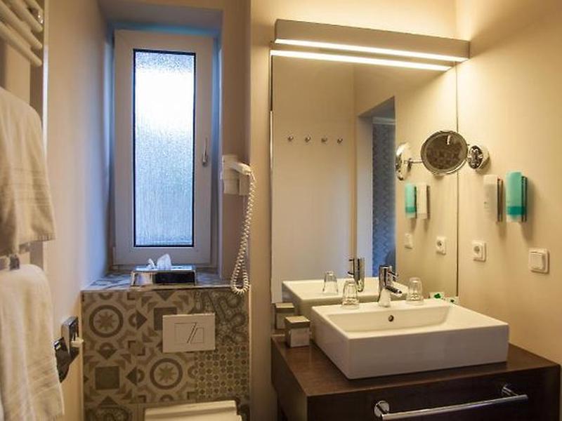 EBCE7C8288DF04C730DA4BFDE8152FC5