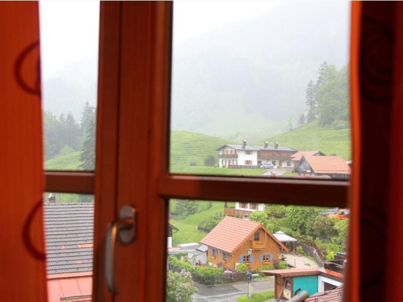 A6AC48005FB8A249BB4BB58D8F3B75A9