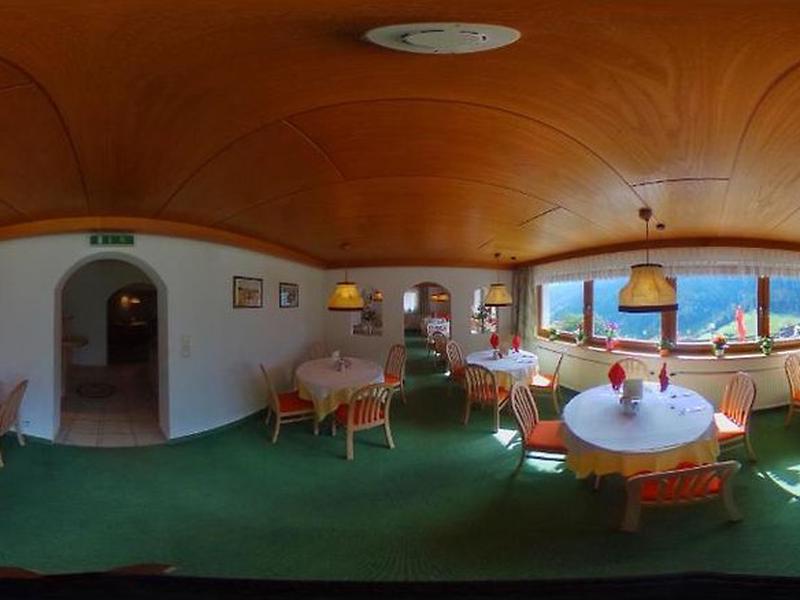 6CC0DBAFEEC0F72214BA67044867FDEA