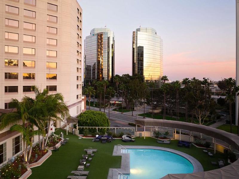 E0D70CB3DB87686A79B771B8DDE6DD6B