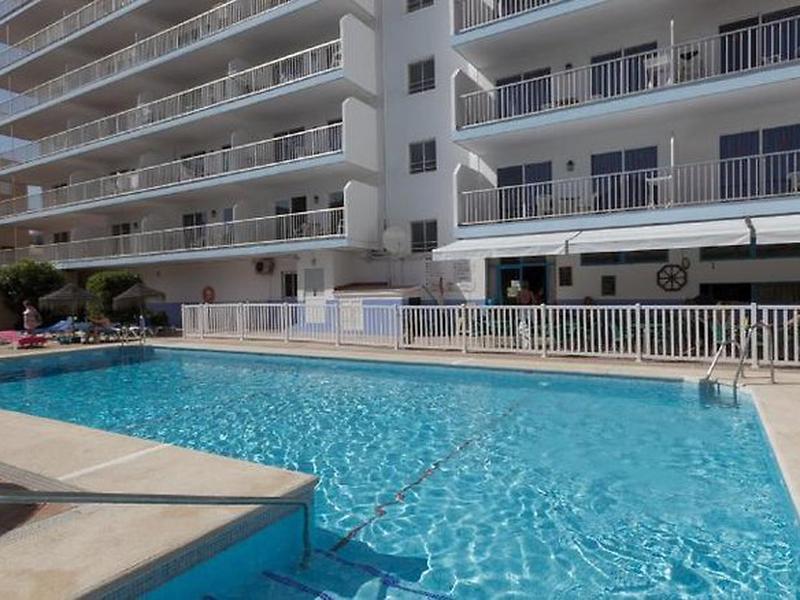 1EE45EEAE6237BB7B3AC06197F4B09BC