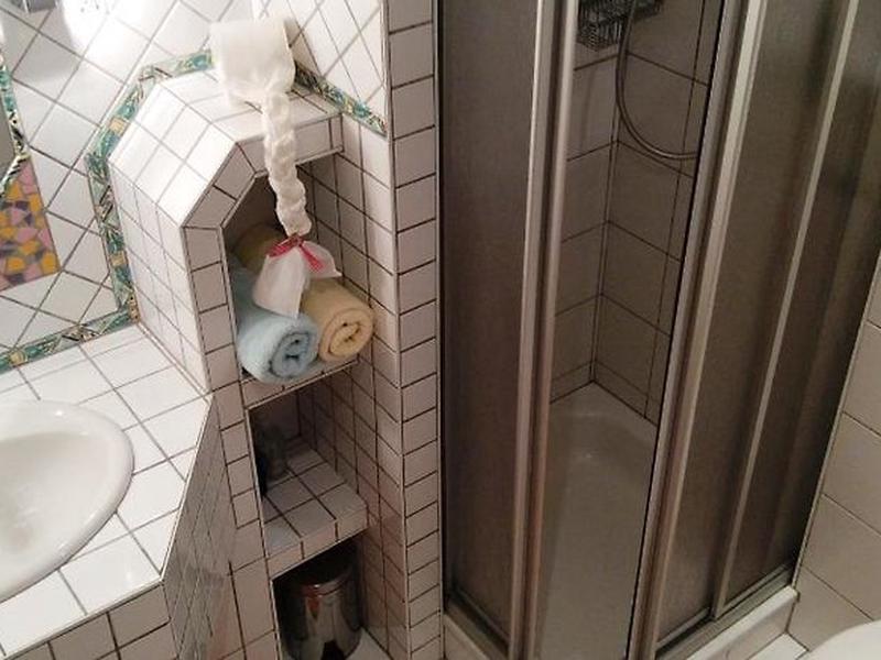 485210610106248C7C928A6F82415CE3