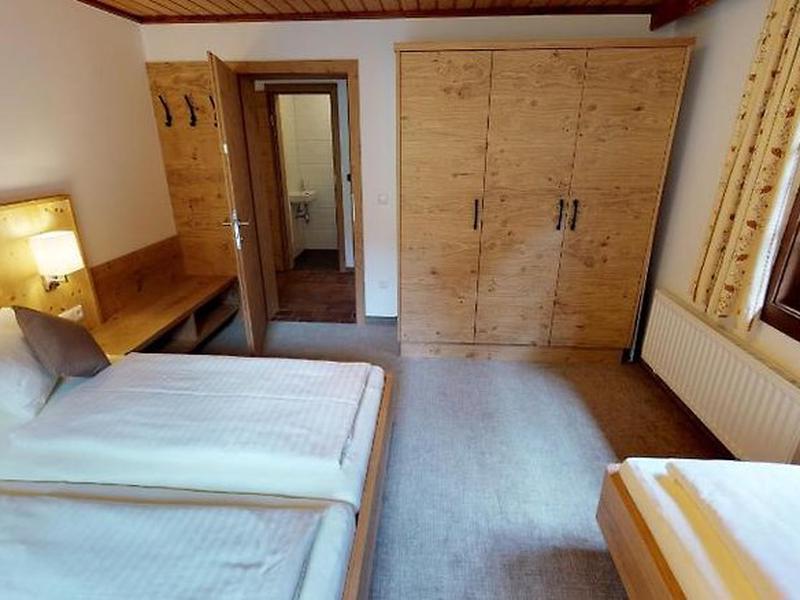 A1CB02FB5CEF506FF65CF21C9CF7FC35