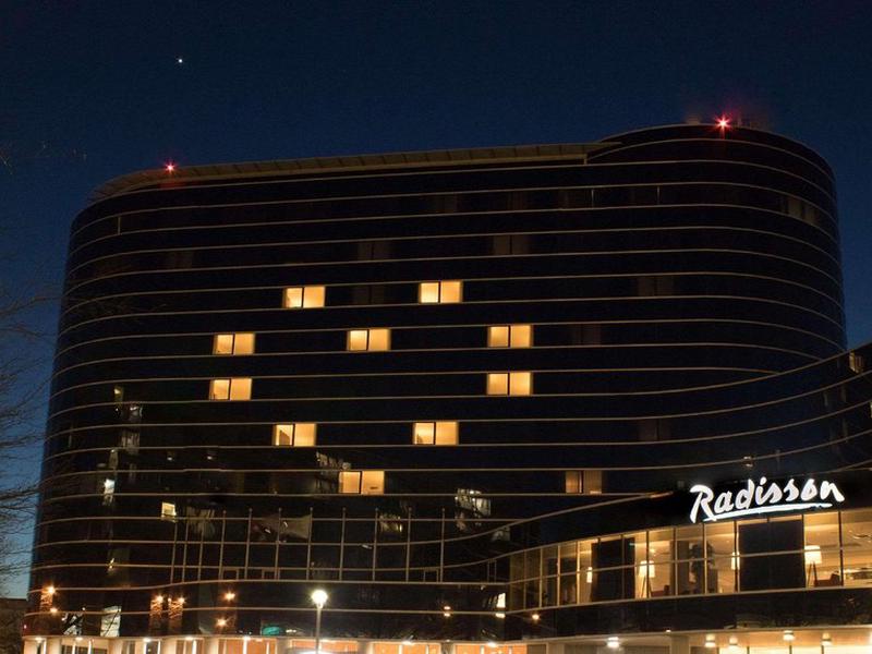 30FEA48D1BDE550C80807F63B1C10B33