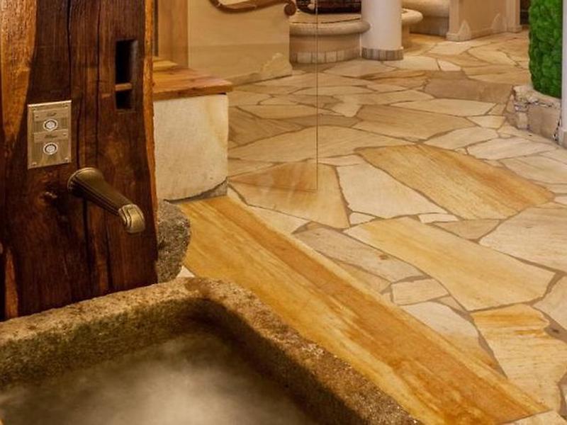 BFE7EDED77086FD36A8E28EFD51C7CCC