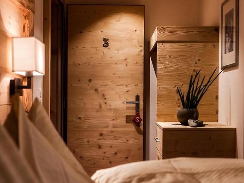 2CF1B4D26440D8FC8716E454B85AE465