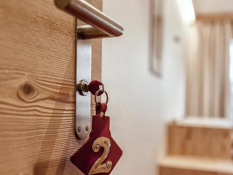 7AFD94E8F2CB5F5D62E07AD6CE64A0A2