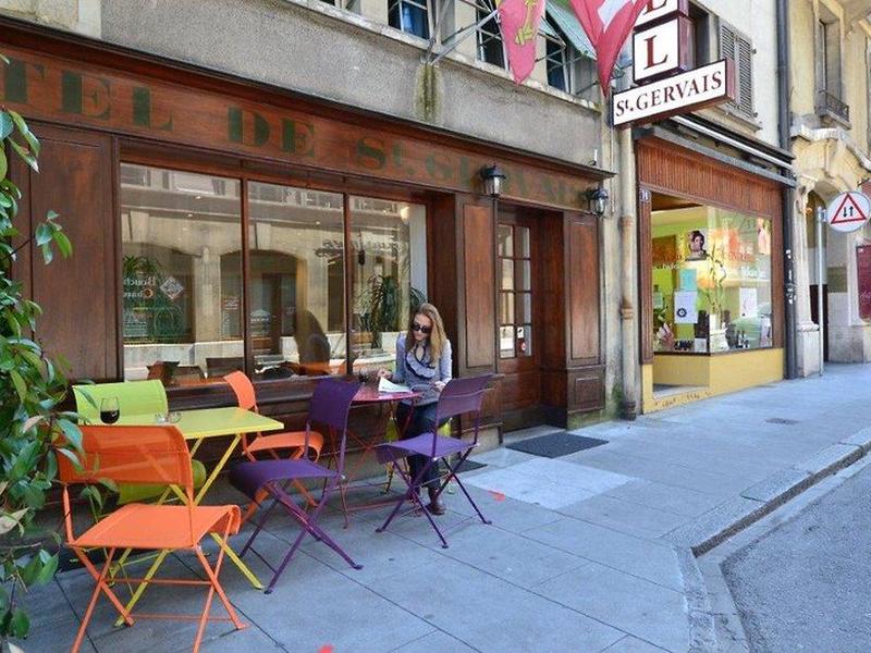 F4F00A201AEA7A482CDB5943C394C60F