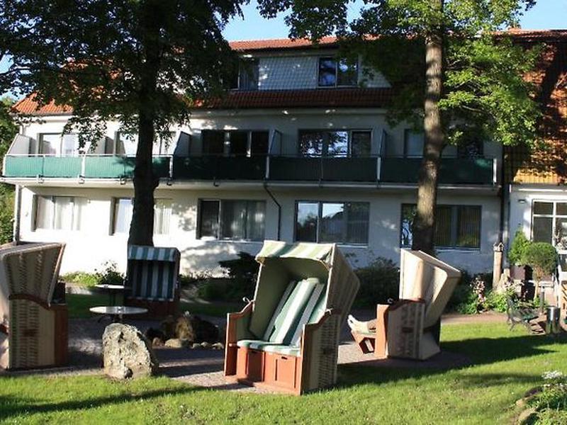 C2A736FB4938D412F67451A9F1659BFF