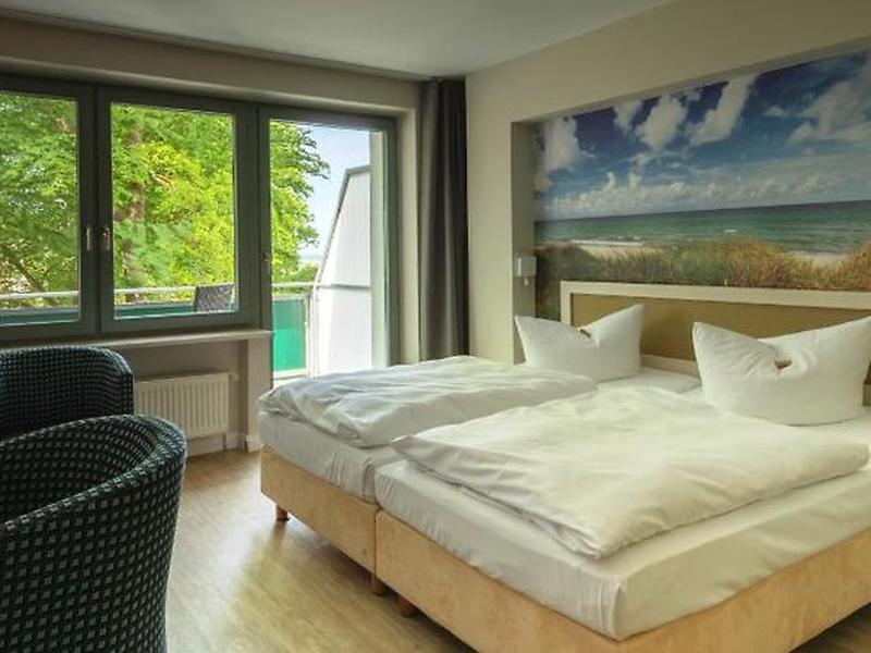 541ABFAD248D78FEBE9B33272F338838