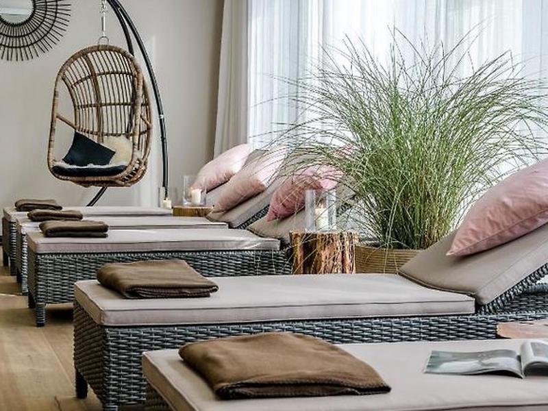 EF14687473DDCDBDD1F44AC34ACED0F6