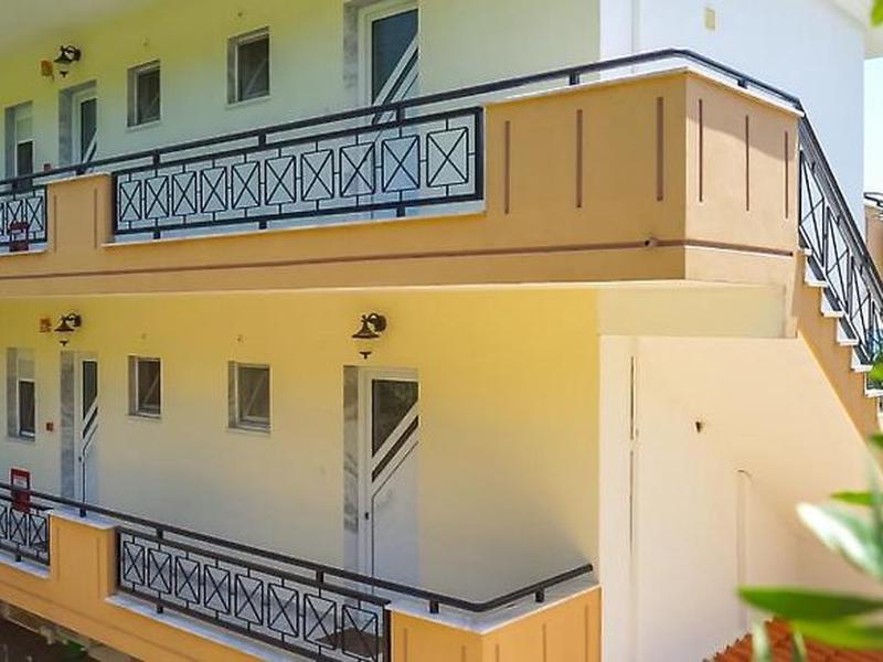 243AF63AE27C995B192B3FE5E840E827