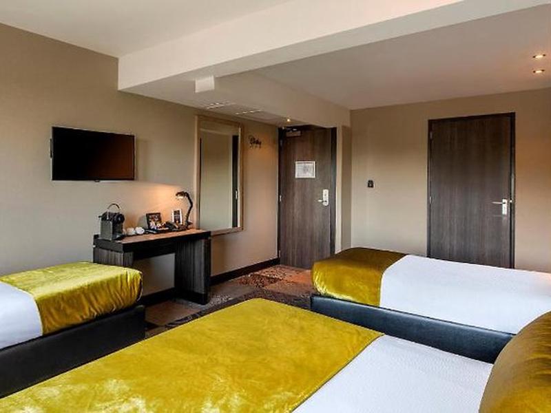 40C2B1AF81813B8466EE4390B34BCD49