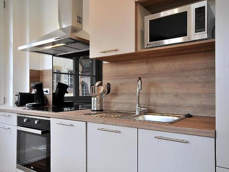 1F269FFD28D0064F9C992F9E00884B1D