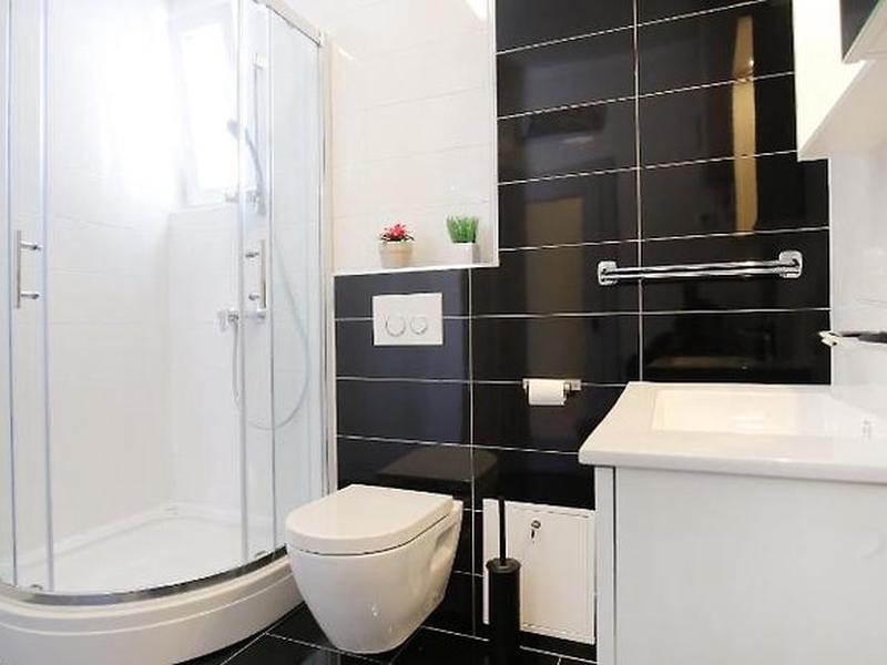 A167FDCD7D93406C54297A6DD30F2F4B