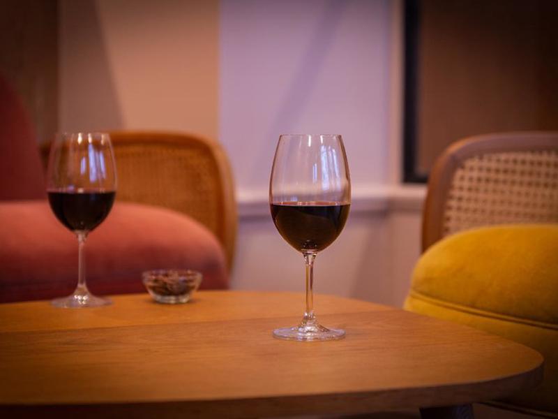 6D5FF1C636CE8AB83042655639D754C0