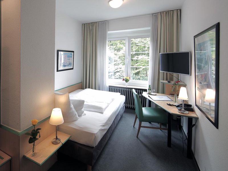 04E2FB3548D2018FBD12517FD91F97EF