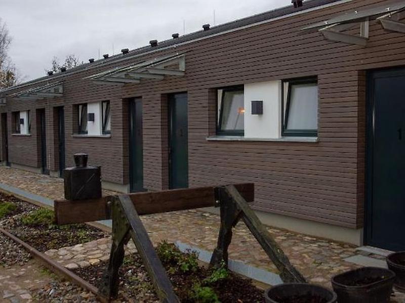 FDC5D46CD21F99A07CC2D2F1FC03E98C