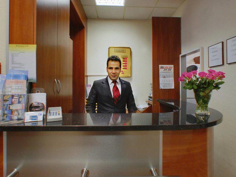 EEFCD570B484D3E24B60DC51AC540F57